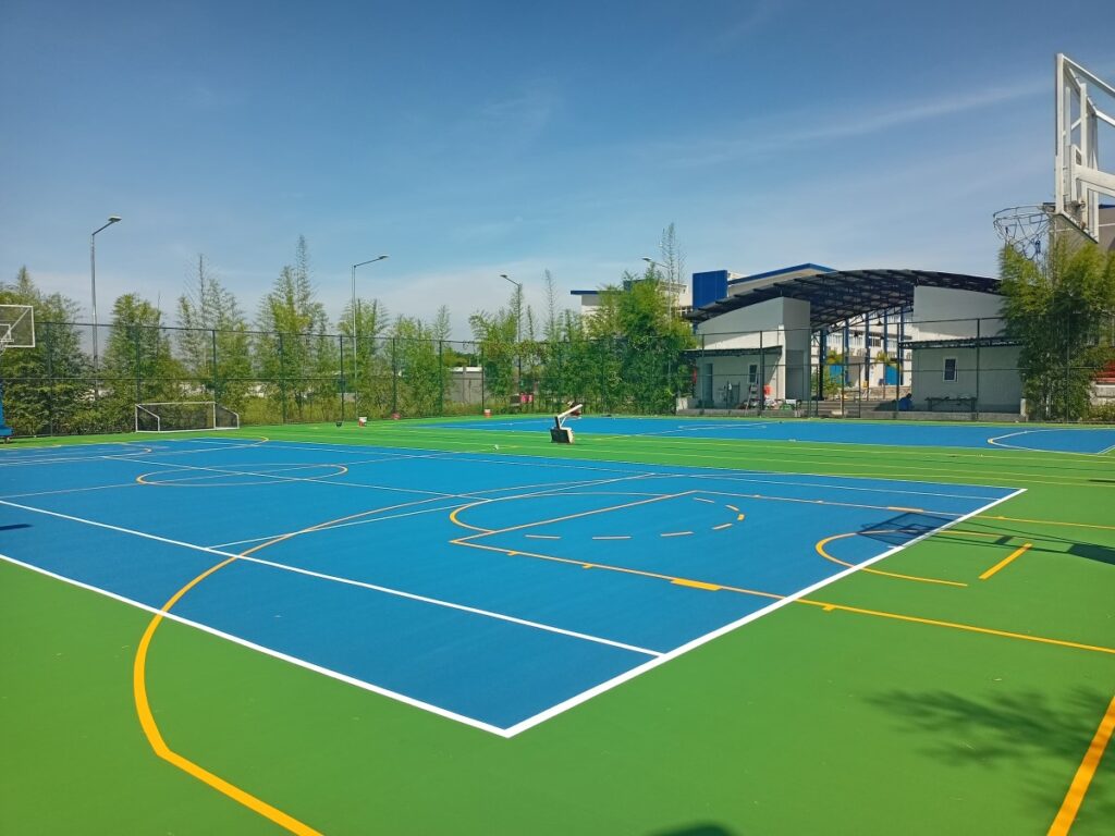 Renovasi Lapangan Tenis